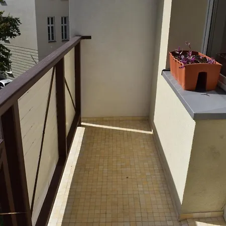 Apartament 3 Pokoje Balkon 50m2 Wyposazone Parking Apartamento