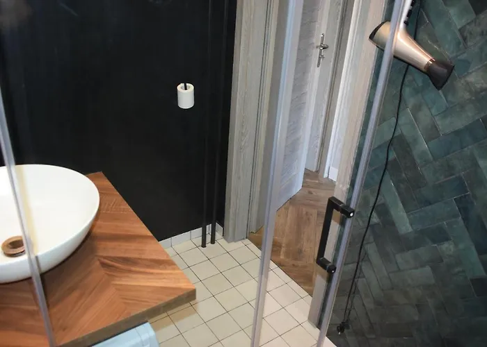 Apartament 3 Pokoje Balkon 50m2 Wyposazone Parking *