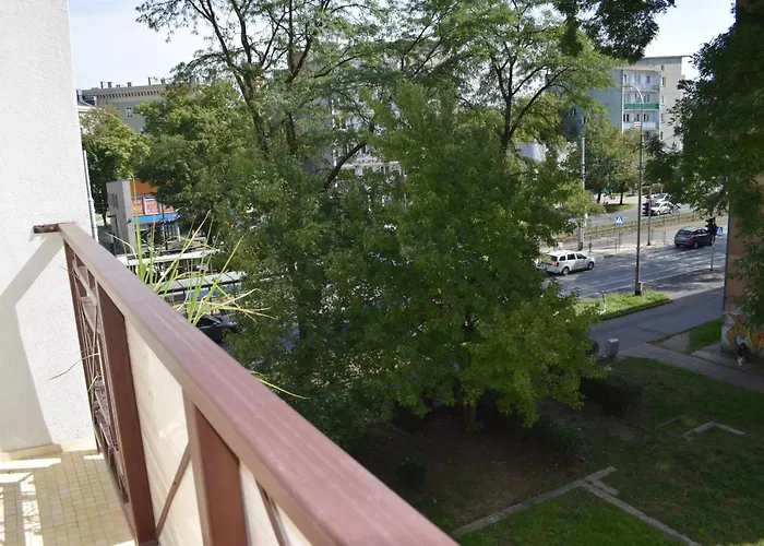 Apartament 3 Pokoje Balkon 50m2 Wyposazone Parking